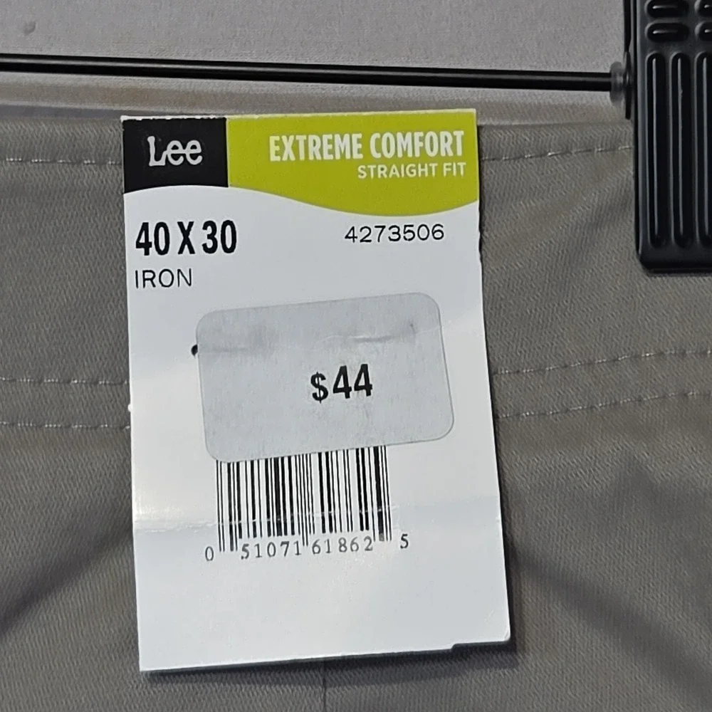 Lee Extreme Comfort Straight Fit Pants Men's 40x30 Iron Gray Flex Waist NWT